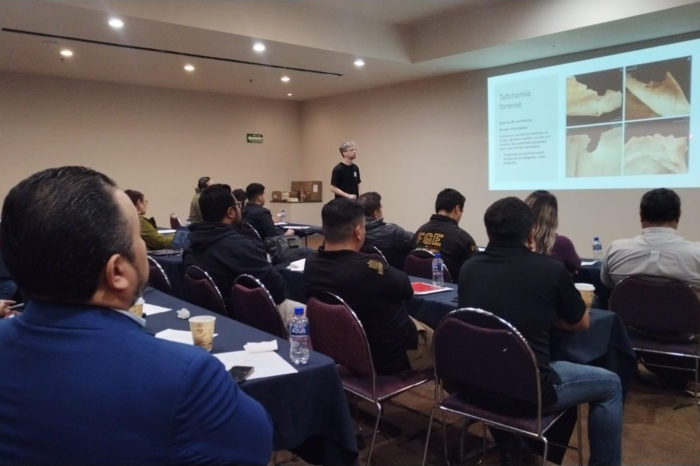 Capacitaciones en México: Distinción de restos humanos y animales