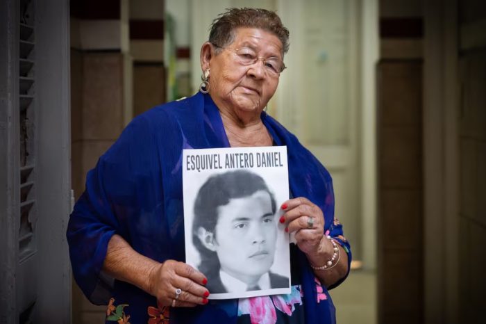 La paraguaya Genoveva Esquivel encuentra el cuerpo de su hermano mellizo, desaparecido por la dictadura argentina en 1977